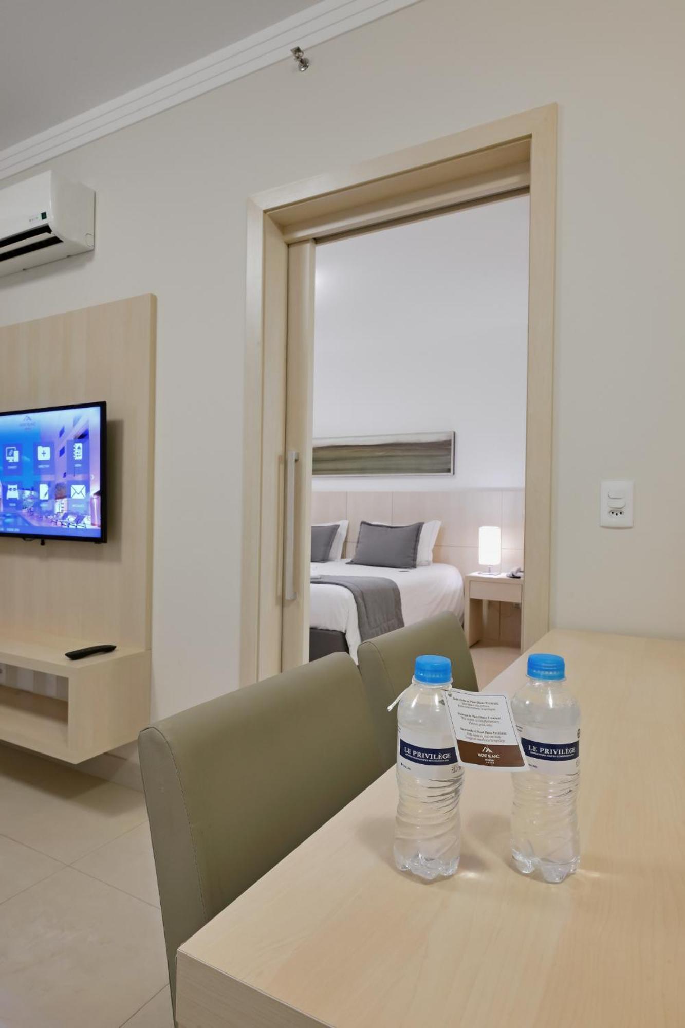 Hotel Mont Blanc Premium リベイラン・プレト 部屋 写真 A room at the hotel